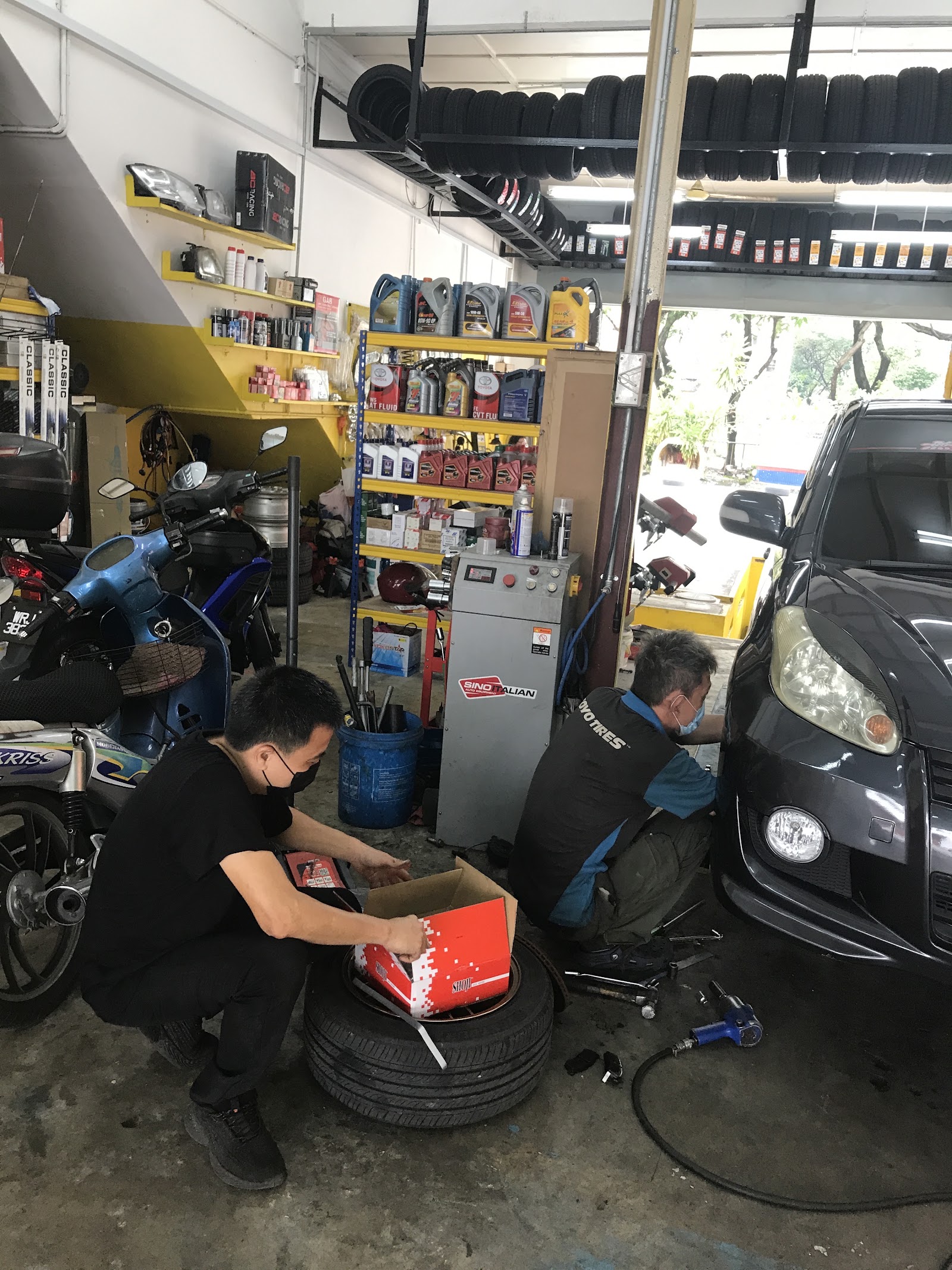 Yow Tyre Service Centre 8
